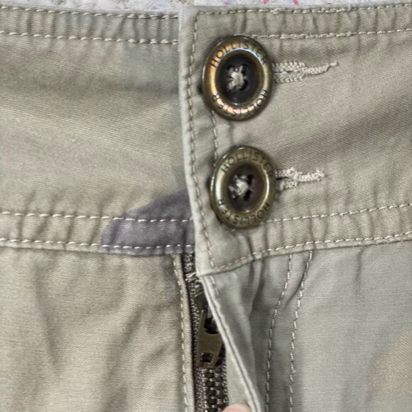 Y2K Hollister Women's Camo Cargo Utility Shorts Grunge Androgynous Size M 8 - Picture 5 of 8